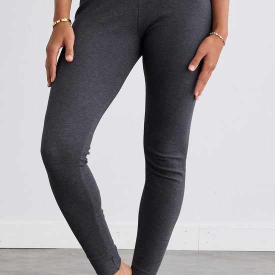 womens 100% organic cotton leggings - dark charcoal heather grey - fair indigo fair trade ethically made