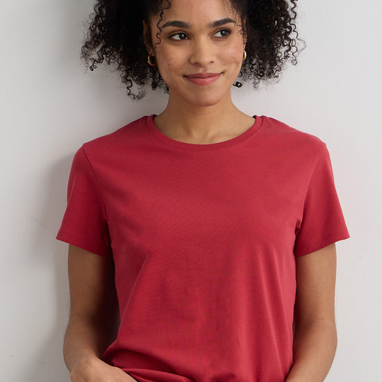 womens organic cotton relaxed crew neck t-shirt - vintage red - fair indigo fair trade ethically made