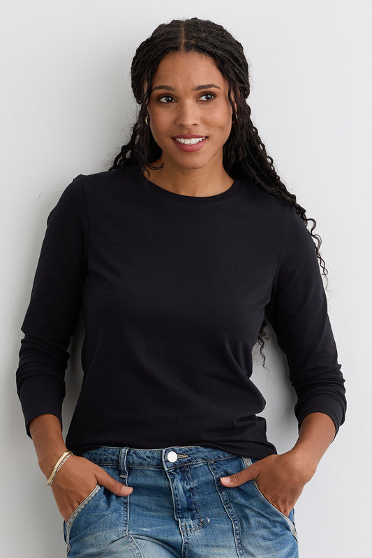 Women's Organic Cotton Long Sleeve Crew Neck T-shirt