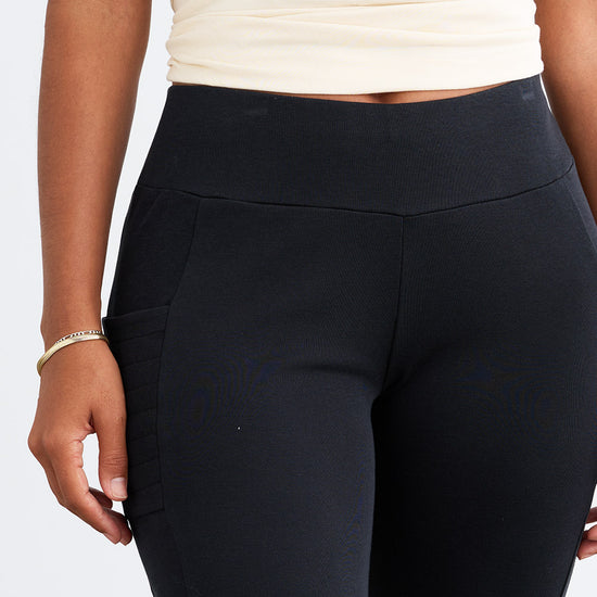 Women's 100% Organic Cotton Pocket Leggings | Black | Fair Indigo | Ethically Made Clothing | Fair Trade Clothes