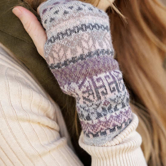 Highlands Pattern Alpaca Blend Hand Warmers - Grey