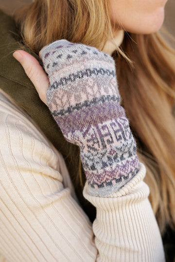 Highlands Pattern Alpaca Blend Hand Warmers - Grey