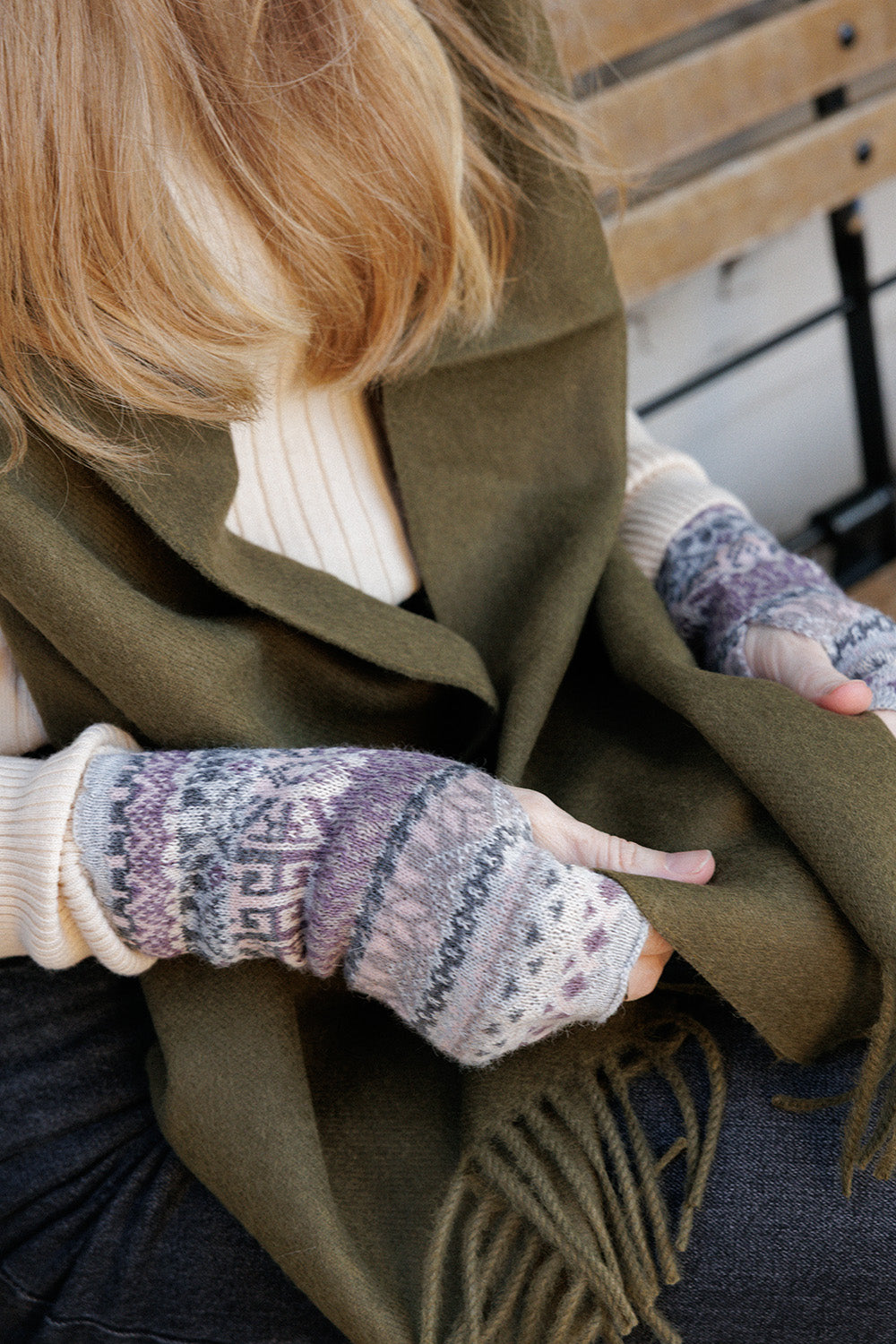Highlands Pattern Alpaca Blend Hand Warmers - Grey