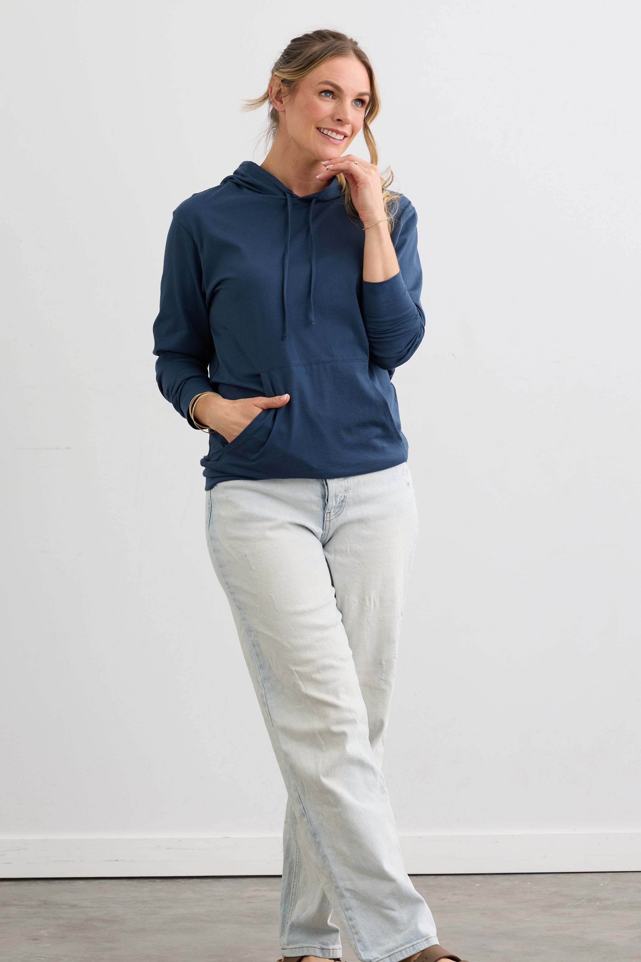 unisex organic cotton pullover hoodie