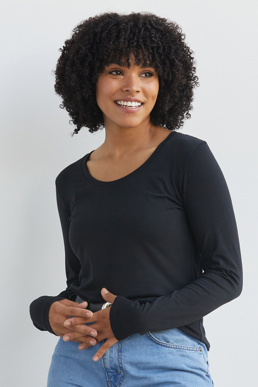 scoop neck long sleeve t shirt womens